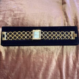 Quartz Women’s Watch